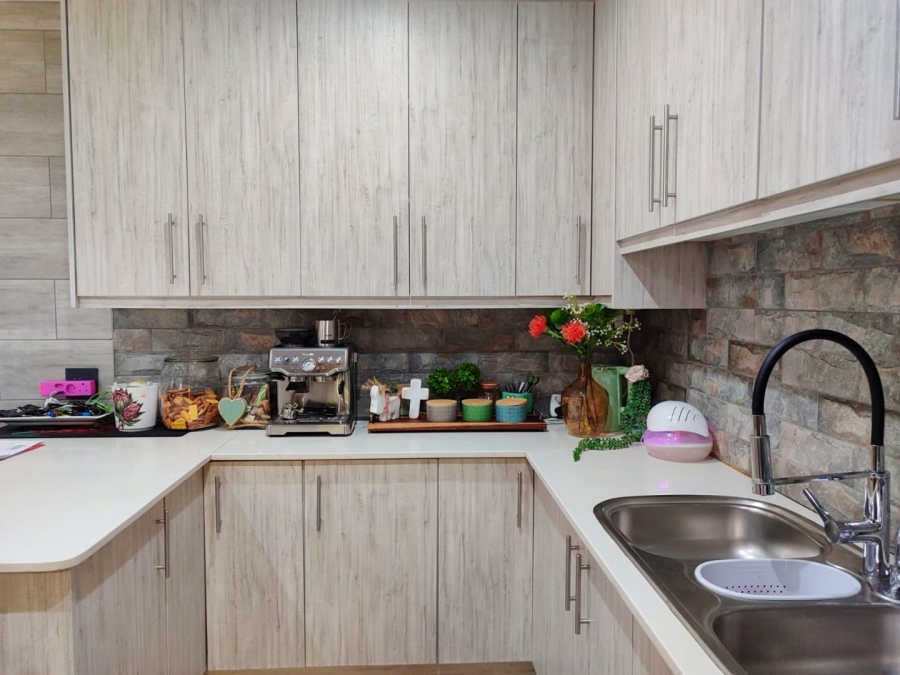 3 Bedroom Property for Sale in Stilfontein Ext 4 North West